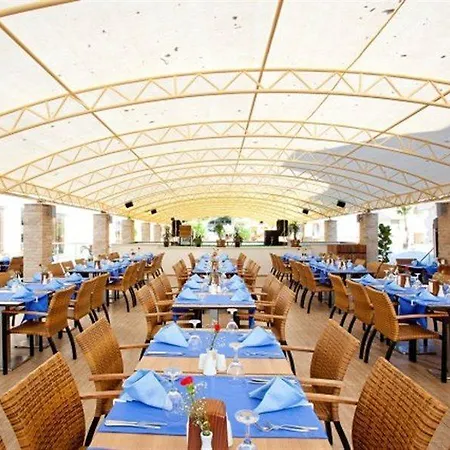 Готель Dream Family Club 4*
