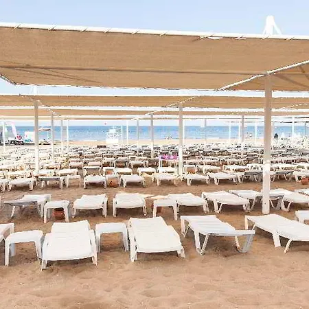 Dream Family Club Resort 4*
