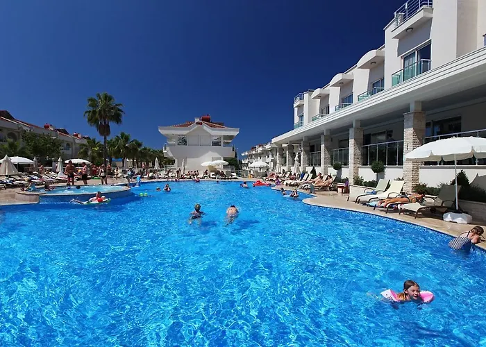 Dream Family Club 5* Side