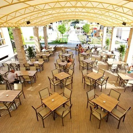 Θέρετρο Dream Family Club