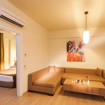 Dream Family Club Готель